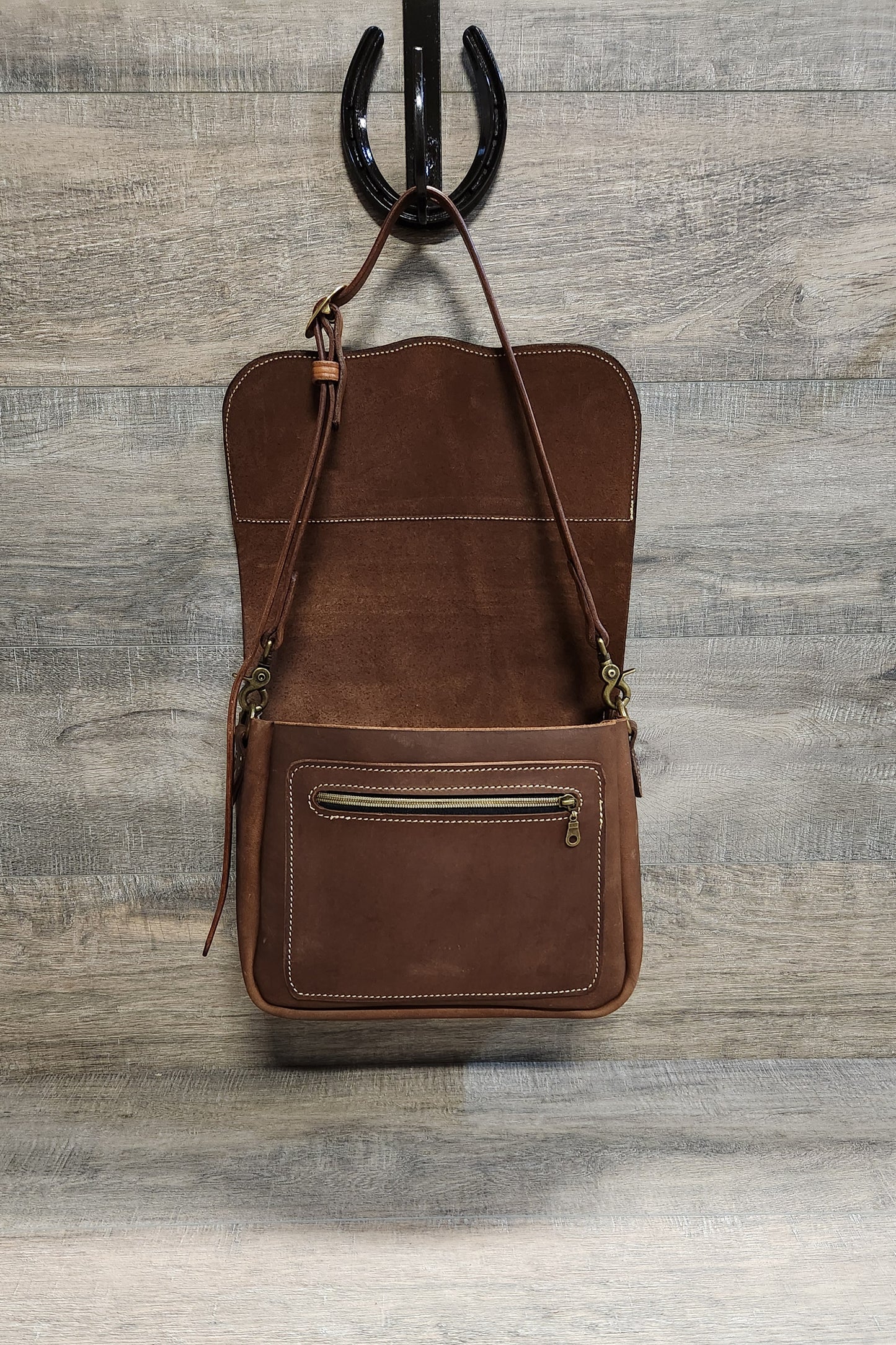 Woman's Leather Purse/Handbag with Floral Tooling in a Medium Brown Finish