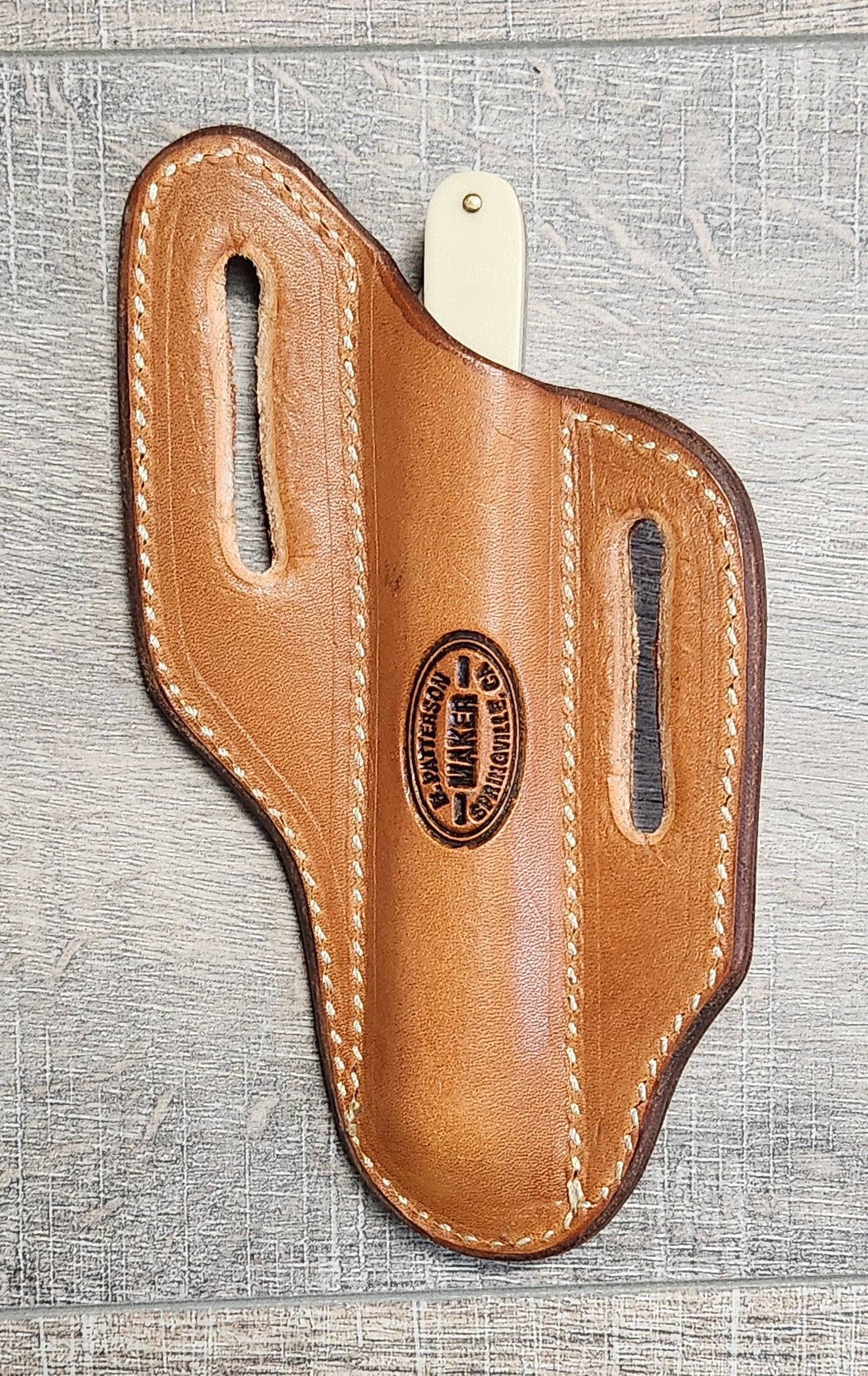 Leather Pancake Case for Fruit Sampling Knife with Weave Tooling in Medium Brown Finish