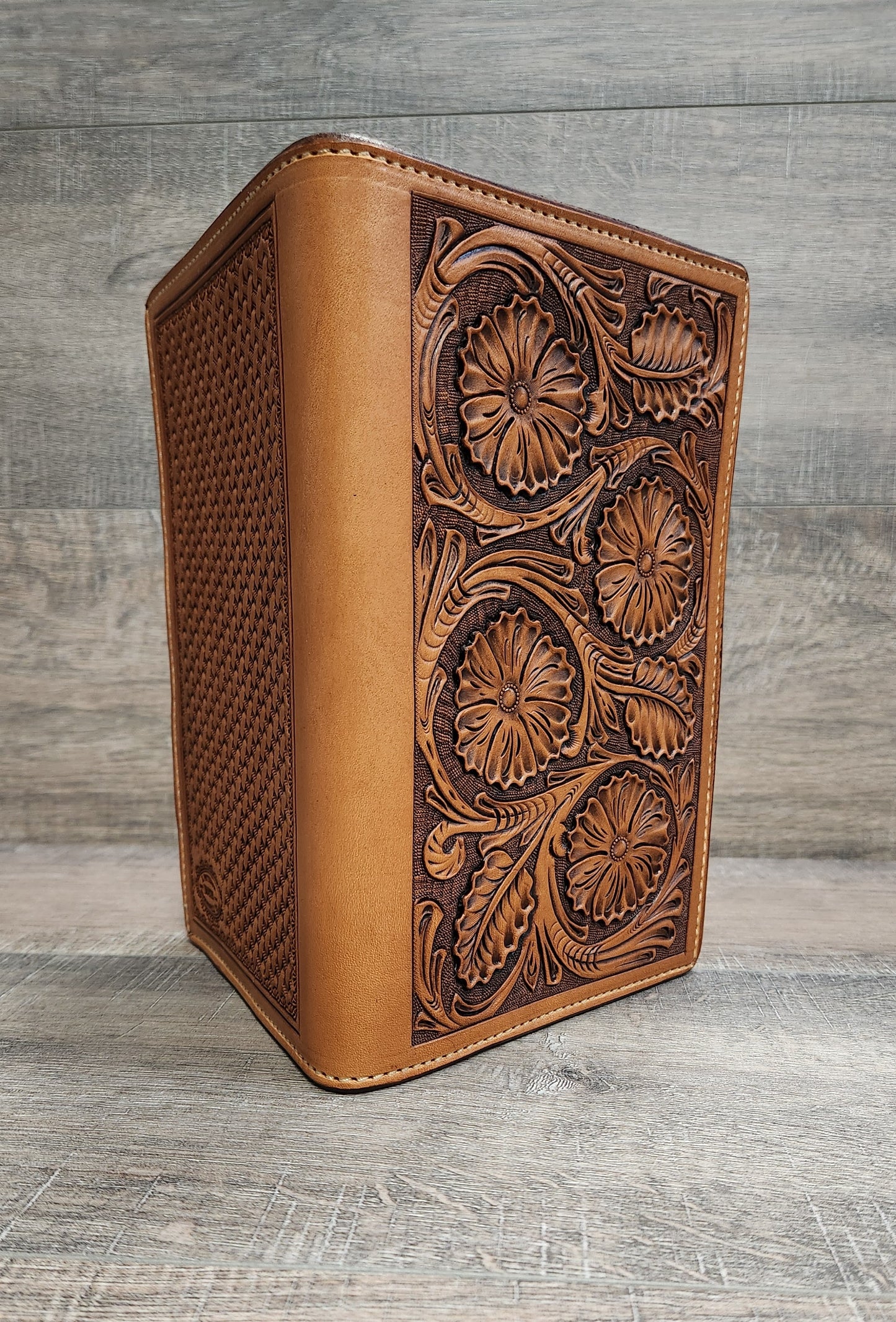 Pad-Folio Floral Tooled Leather Notebook Cover 5" x 8" in Medium Brown Finish