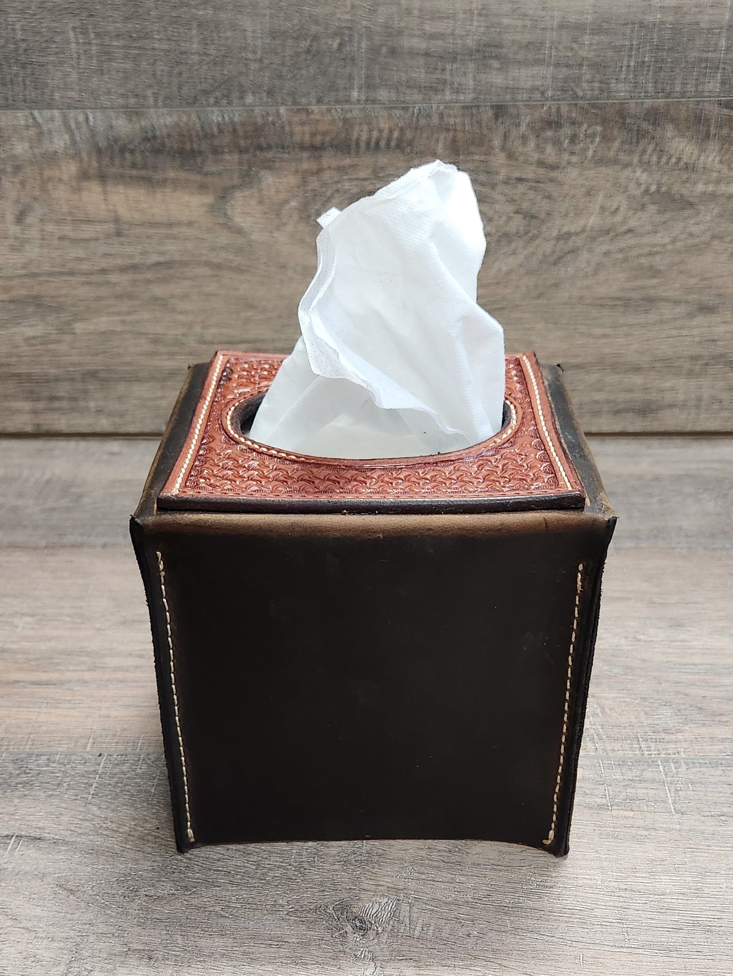 Leather Tissue Box Cover with Geometric Tooling in a Tan Finish