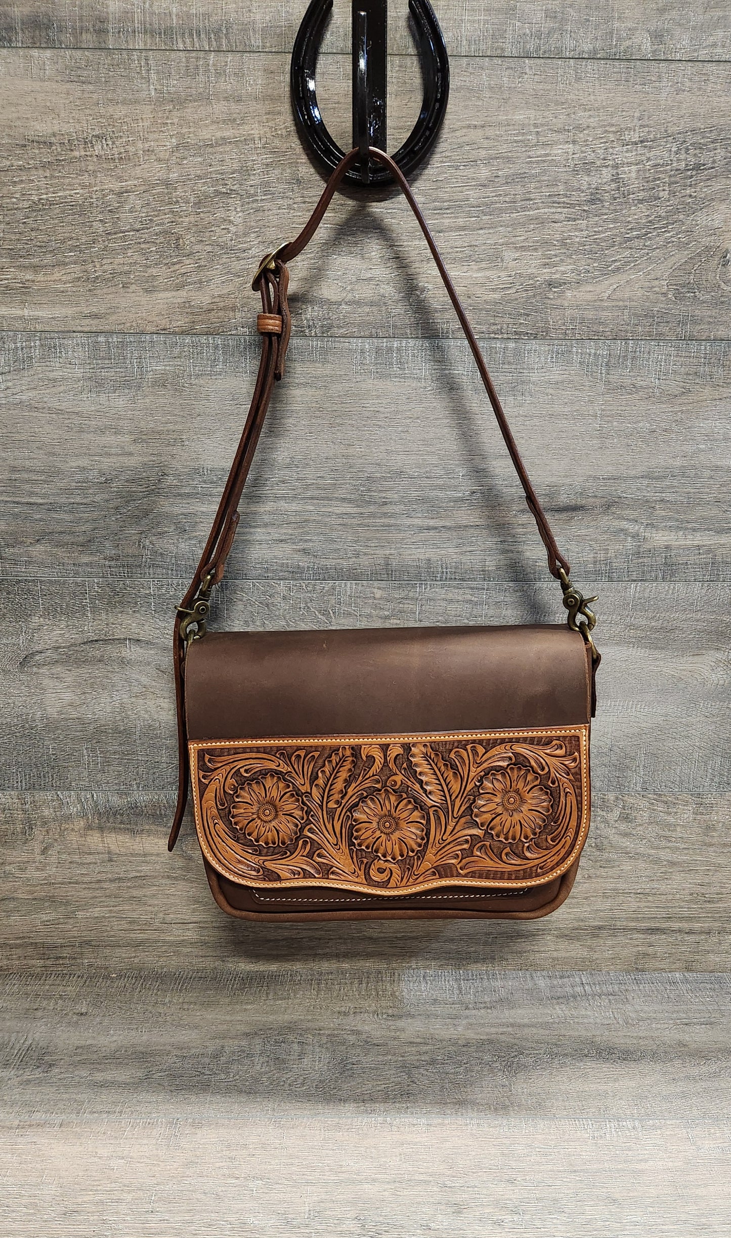 Woman's Leather Purse/Handbag with Floral Tooling in a Medium Brown Finish